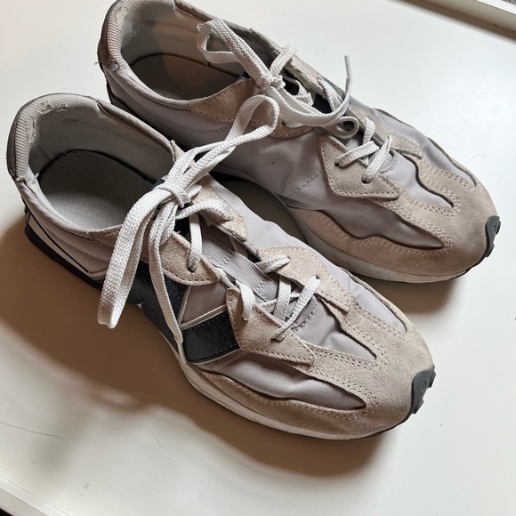 New Balance Foot Locker x 327 'Grey Day - Grey Navy' - Picture 3 of 11